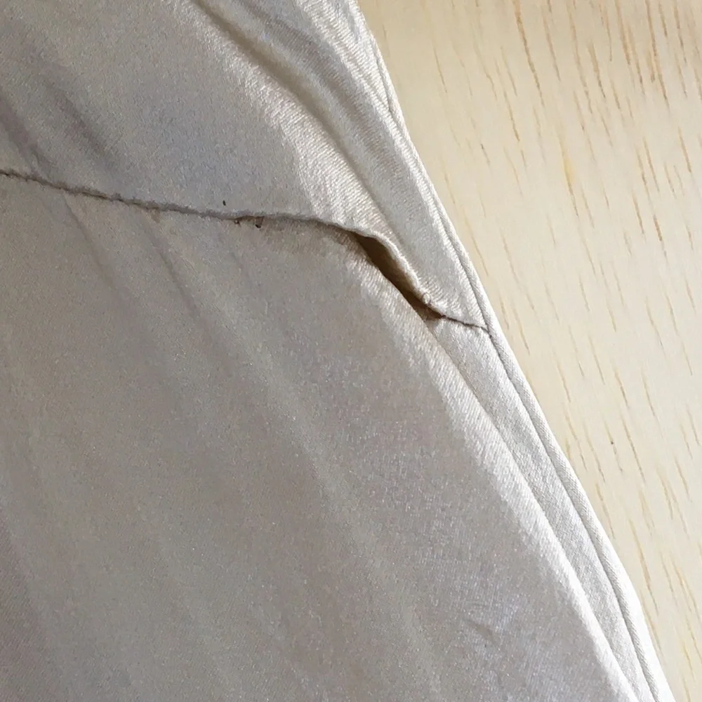 Blue Les Copains Champagne Silk Gown and Coat - Picture 12 of 13